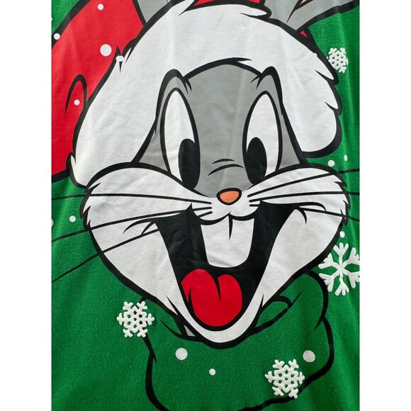 Looney Tunes Bugs Bunny Christmas Graphic T-Shirt Size XXL Green  High Low - Picture 4 of 8